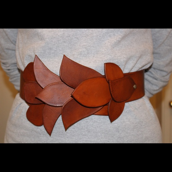 Handmade Leather Belt - Picture 4 of 4